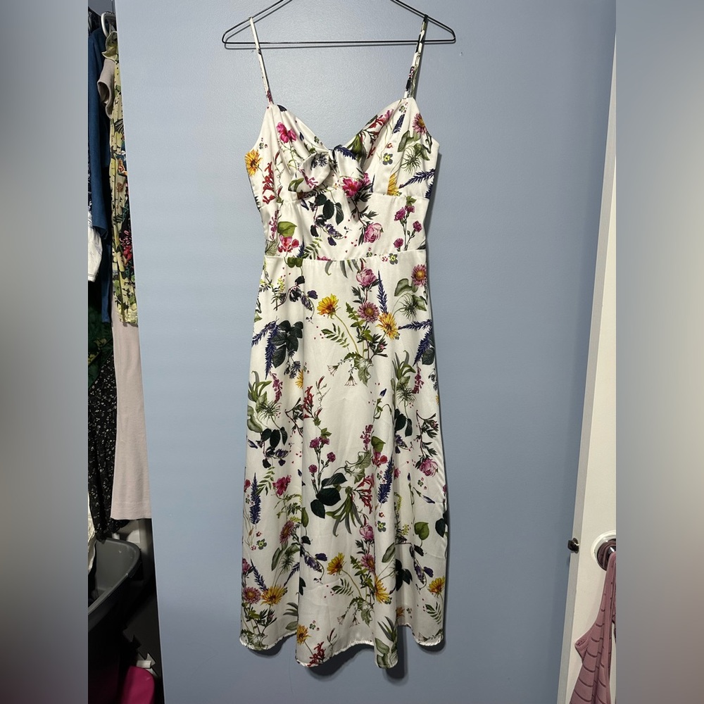 Bailey 44 White Floral puff pastry Dress reformation Anthropologie revolve